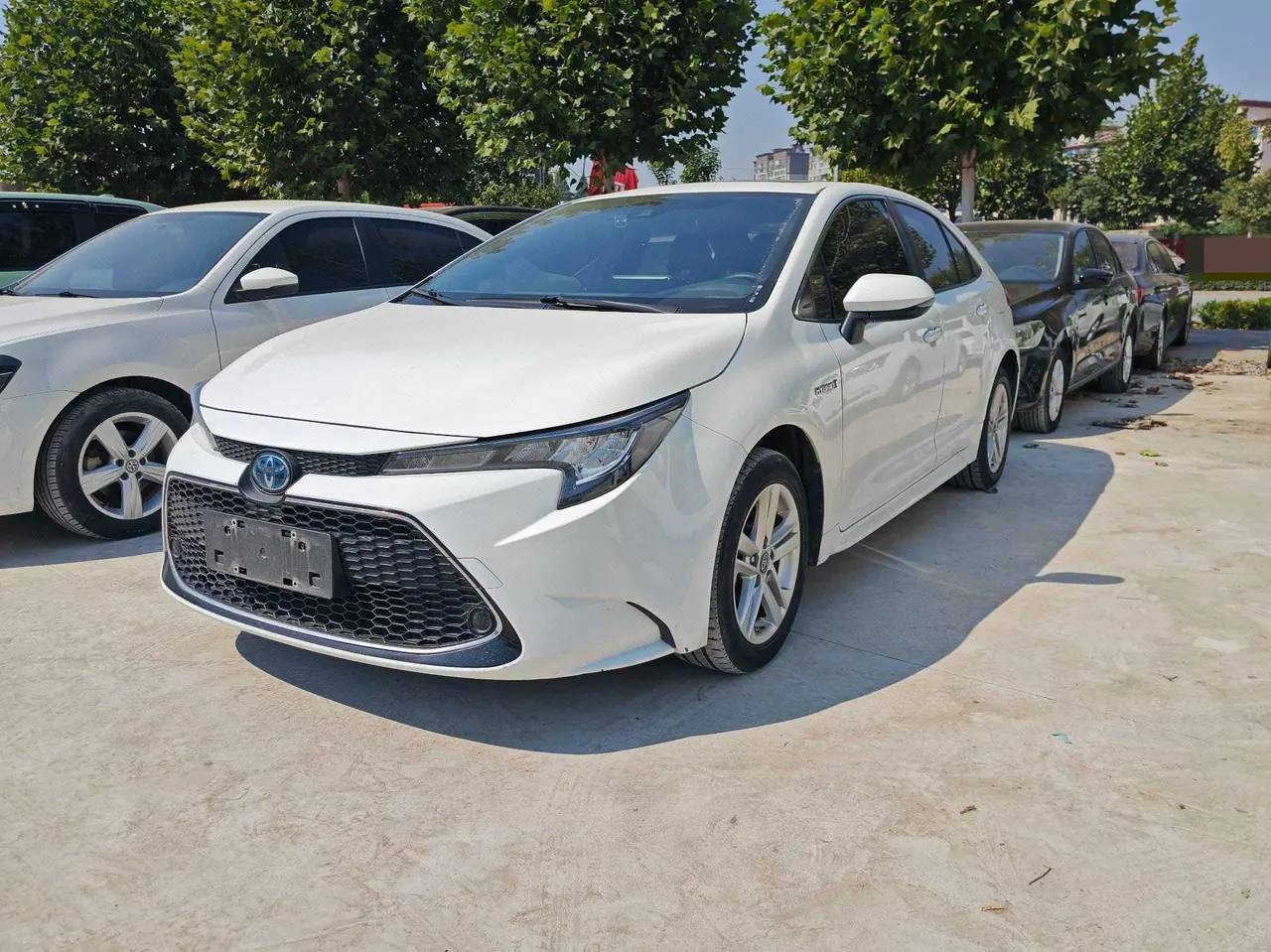 Open image lightbox: Toyota 2022 Lei Ling Shuangqing 1.8H Stepless Leading Edition Automatic Gear
