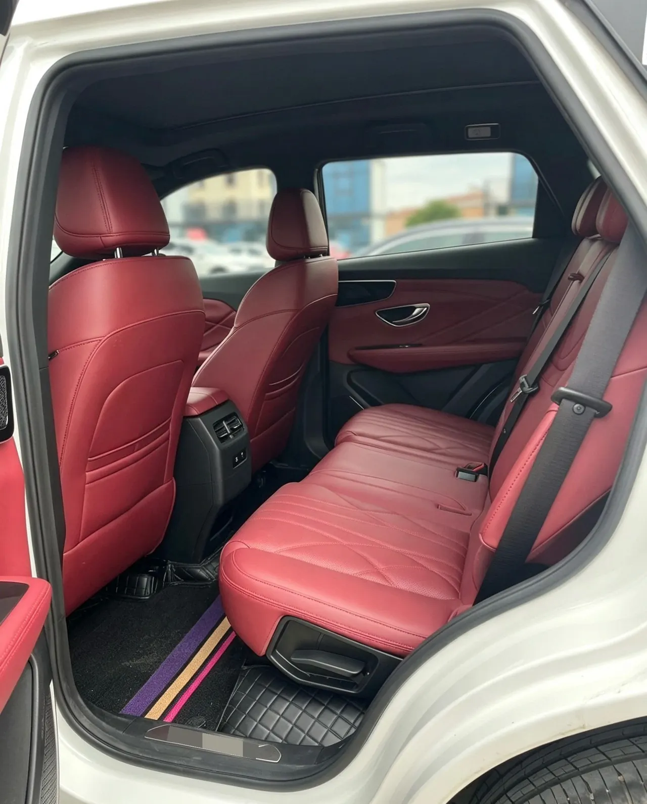 Jetour 2025 X70 PLUS 1.5T Deluxe Surging Edition 7-seat Automatic Gear 8