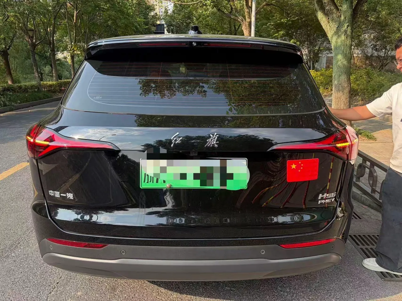 HongQi 2026 HS6 PHEV 1.5T 240 Smart Hybrid Automatic Gear 4