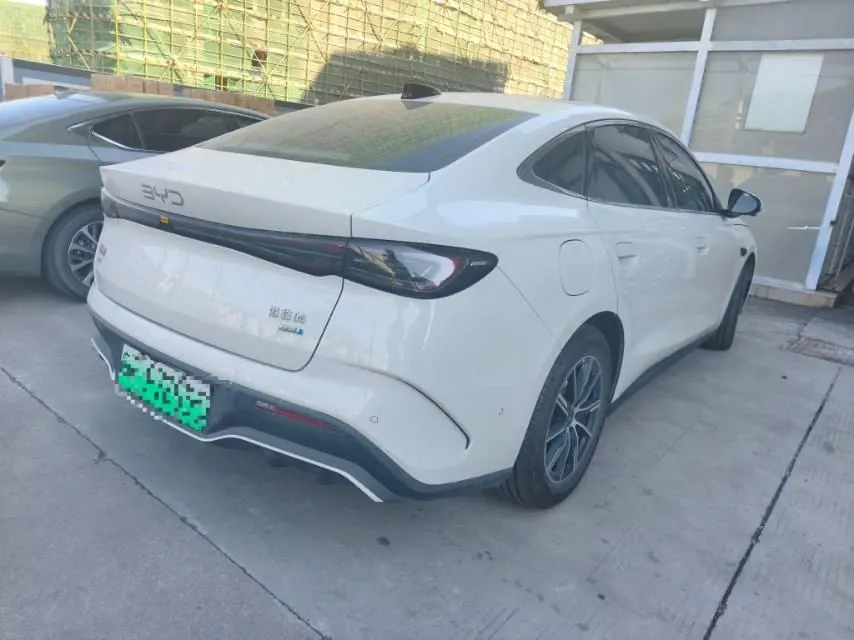 BYD 2026 seals 06 DM-i 1.5 stepless super-exclusive 210KM exclusive automatic gear 2