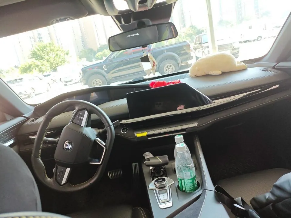 ChangAn 2022 UNI-V 1.5T Sports Edition Automatic 5