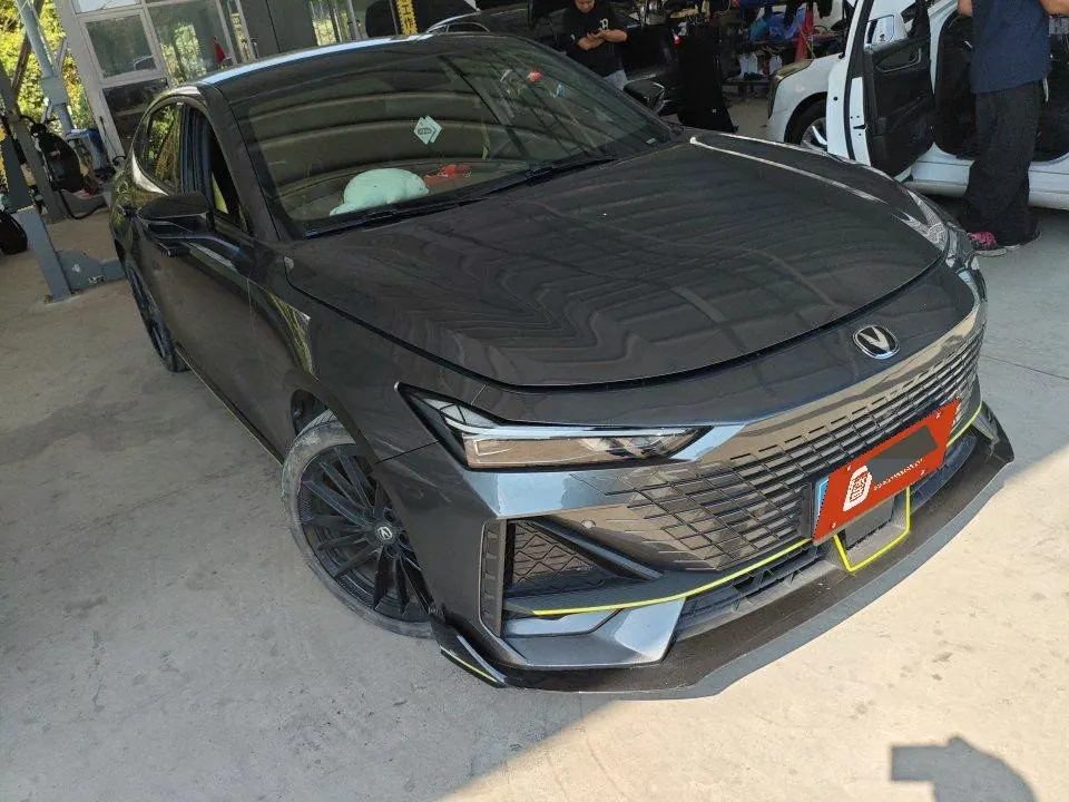 ChangAn 2022 UNI-V 1.5T Sports Edition Automatic 7