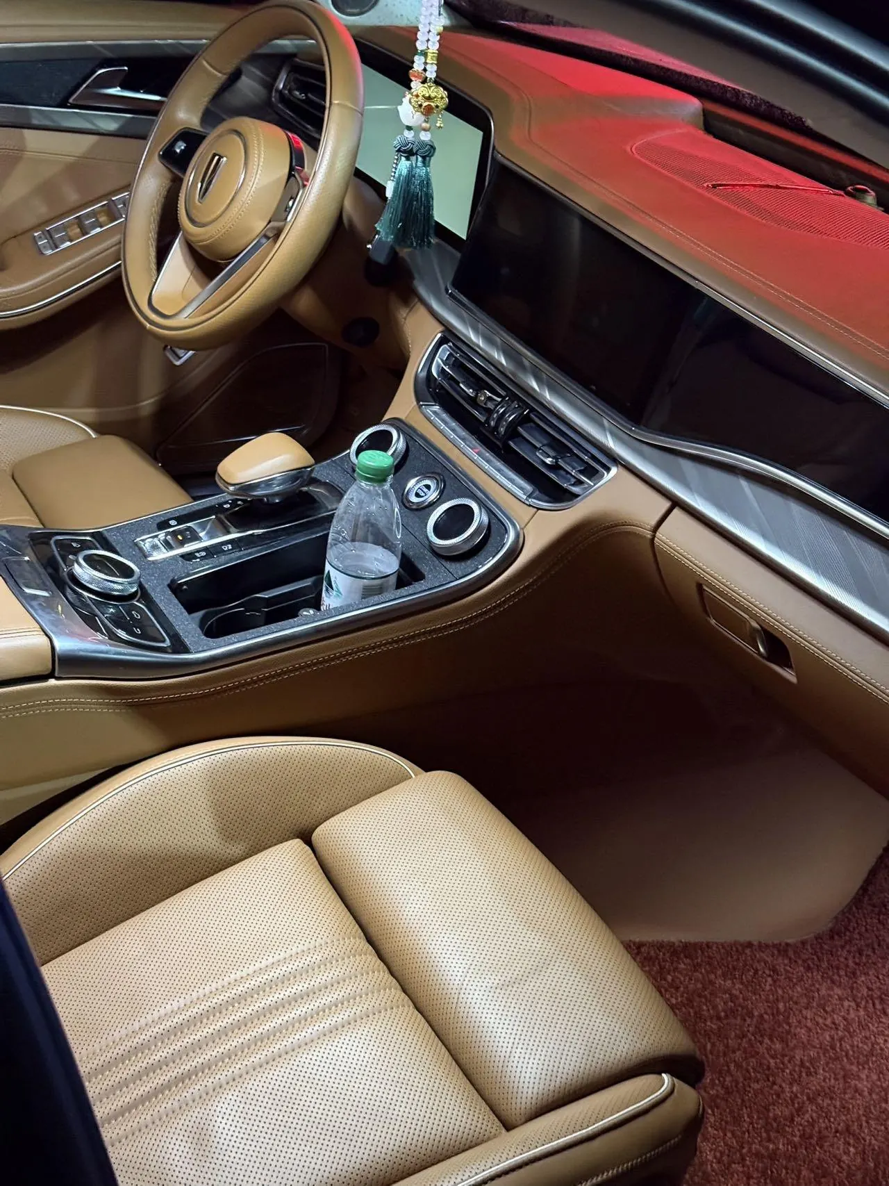 HongQi 2020 H9 48V 2.0T Zhilian Qi Chang Edition Automatic Gear 5