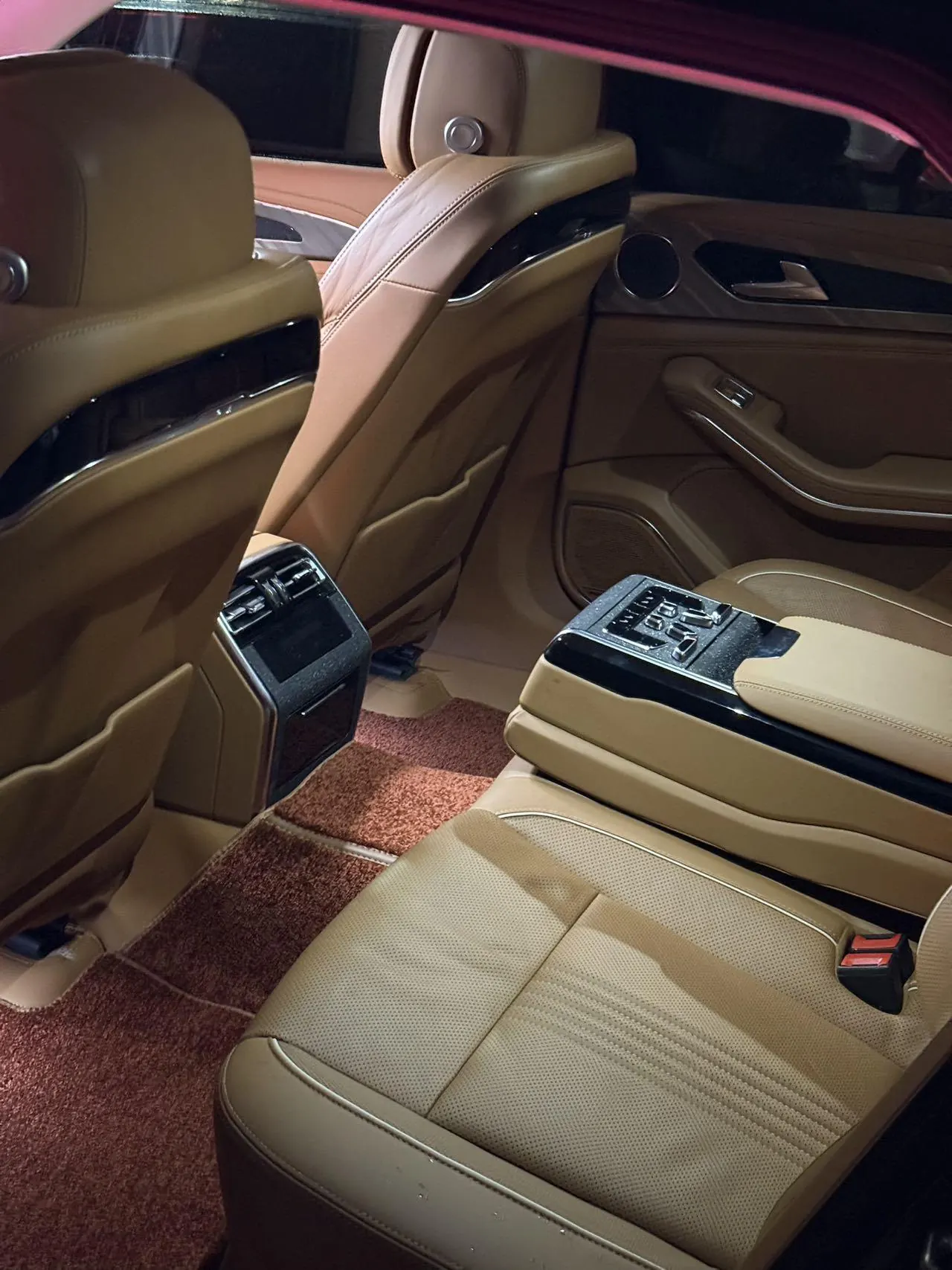 HongQi 2020 H9 48V 2.0T Zhilian Qi Chang Edition Automatic Gear 7