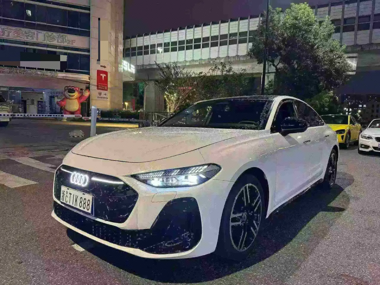 Open image lightbox: Audi 2026 A5L 2.0T Sport Plus Automatic