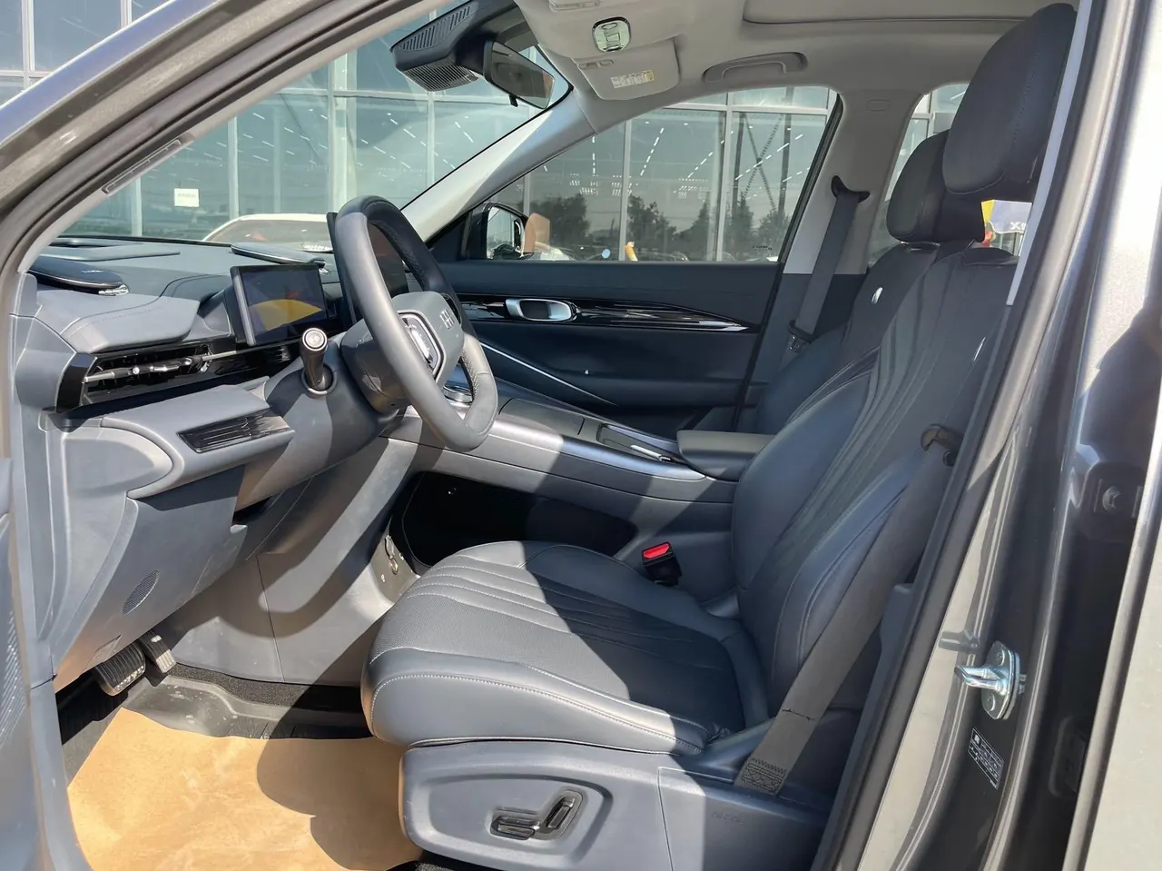 Geely Galaxy 2026 E 5 610km Discovery Edition Automatic Gear 4