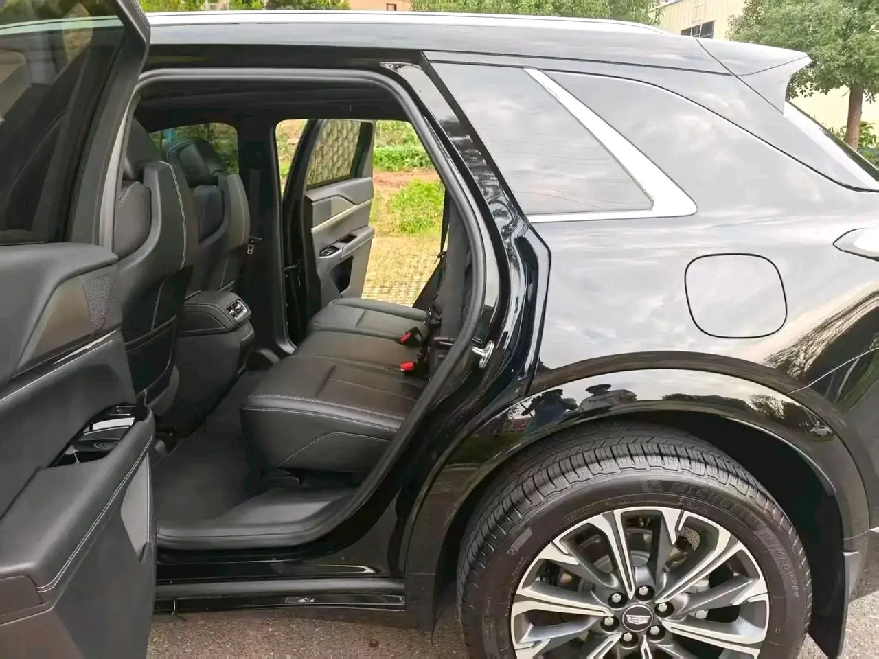 Cadillac 2026 XT5 48V 2.0T Metropolitan Automatic Gear 6
