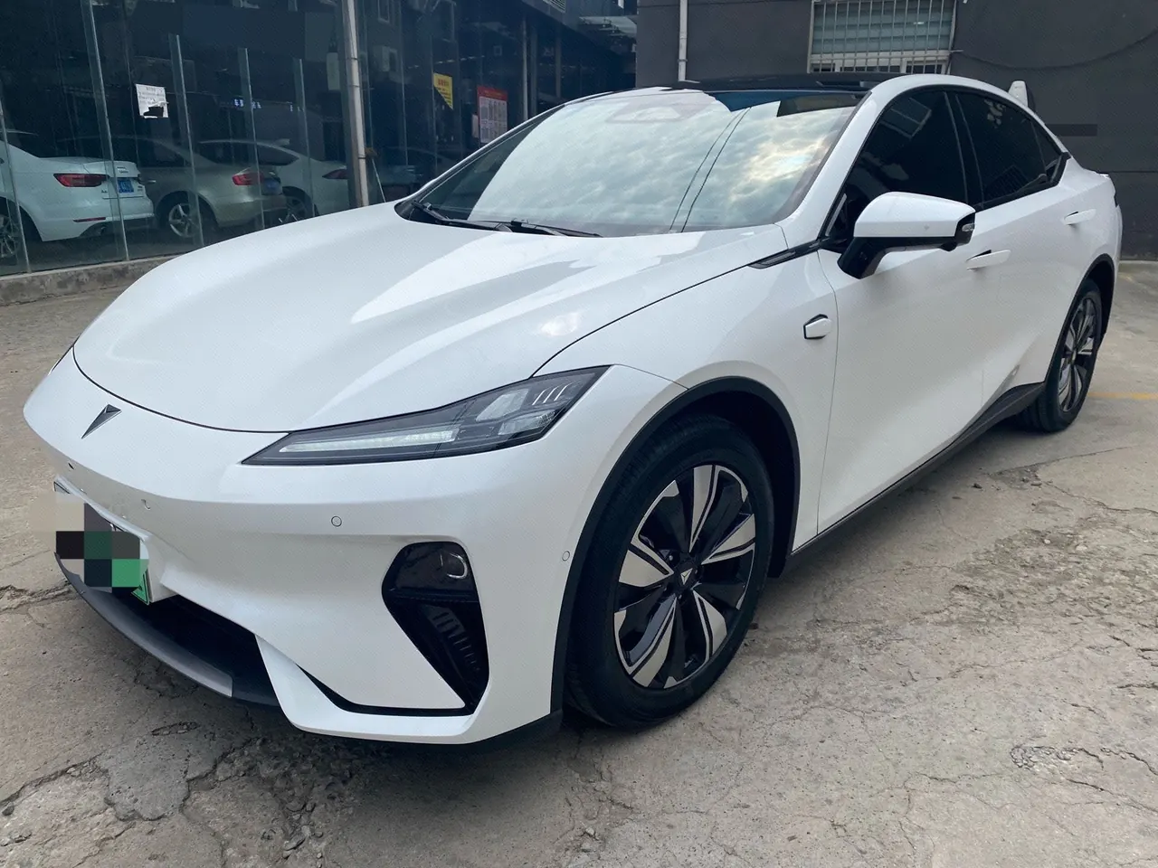 ChangAn Deepal 2026 L 07 550Max Huawei Gankun Zhijia ADS SE Edition Automatic Gear - View 1