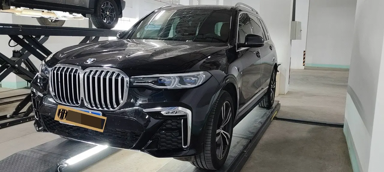 Open image lightbox: BMW X7 (Imported) 2020 X7 xDrive40i 3.0T Exclusive M Sports Suit Automatic Gear