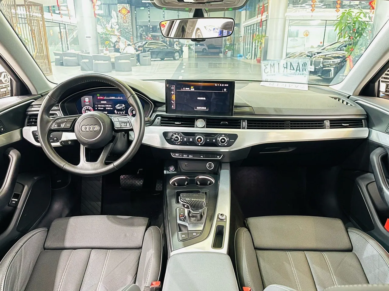 Audi 2020 A4L 2.0TFSI 40TFSI Fashion Dynamic Automatic 5