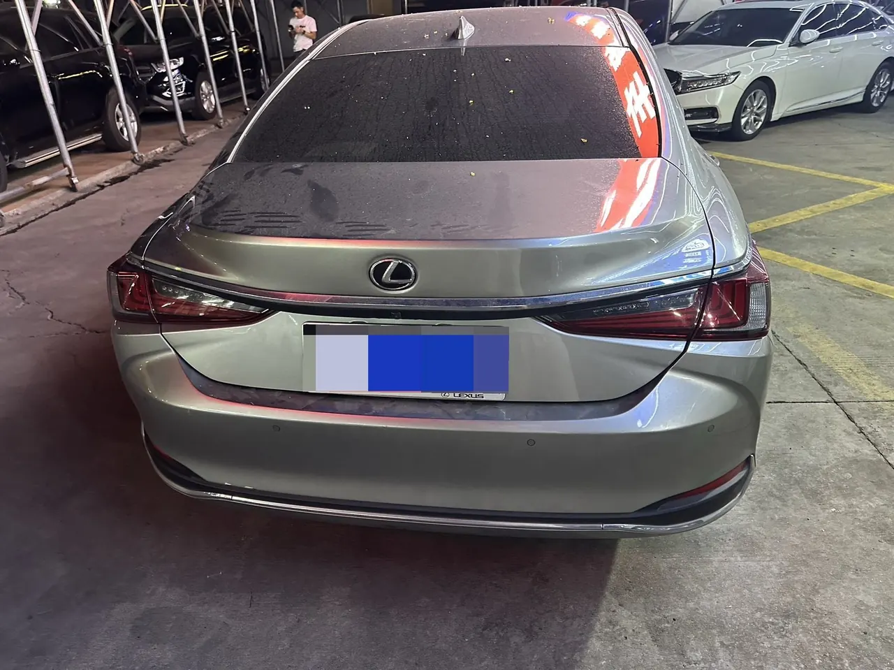 Lexus ES (Imported) 2020 ES200 2.0 Stepless Premium Edition Automatic Gear 5