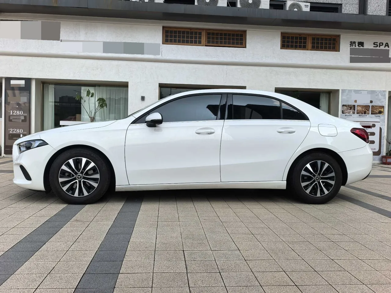 Mercedes Benz Class A 2020 A 180 L 1.3T Sports Automatic 6