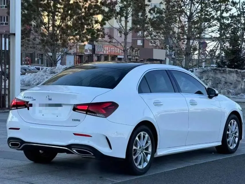 Mercedes Benz Class A 2021 A 200 L 1.3T Dynamic Automatic 2
