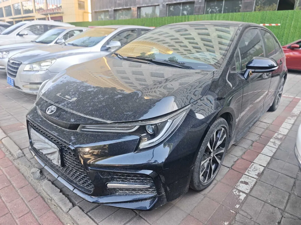 Открыть галерею: Toyota 2021 Lei Ling 1.2T Stepless 185T Sports Edition Automatic Gear