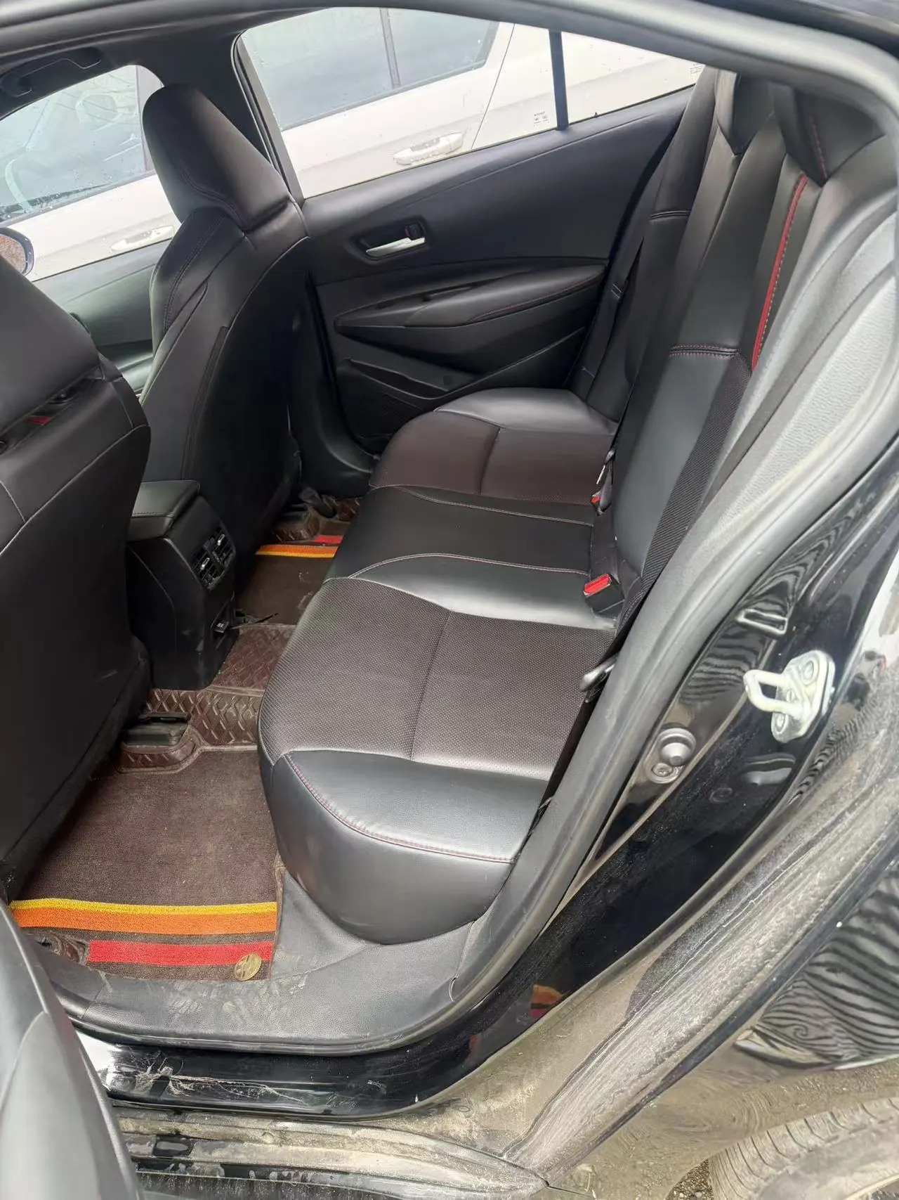 Toyota 2021 Lei Ling 1.2T Stepless 185T Sports Edition Automatic Gear 5