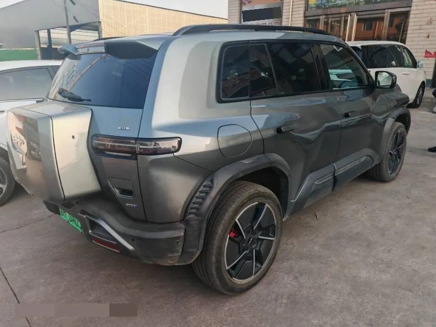 FangChengBao 2025 titanium 3 501KM four-wheel drive intelligent driving Ultra version automatic gear 5