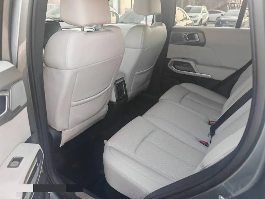 FangChengBao 2025 titanium 3 501KM four-wheel drive intelligent driving Ultra version automatic gear 7