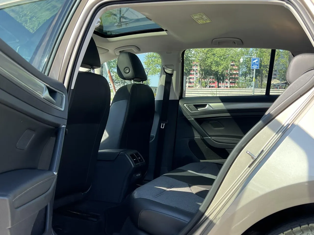 Volkswagen 2020 Golf 7 1.4TSI 280TSI Comfortable Automatic 4