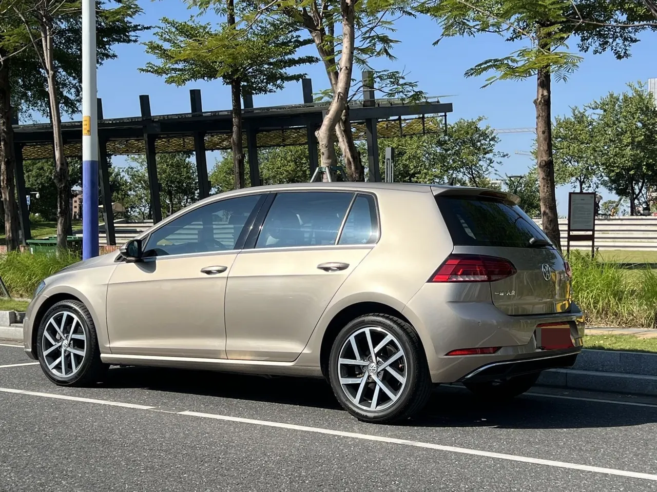 Volkswagen 2020 Golf 7 1.4TSI 280TSI Comfortable Automatic 9