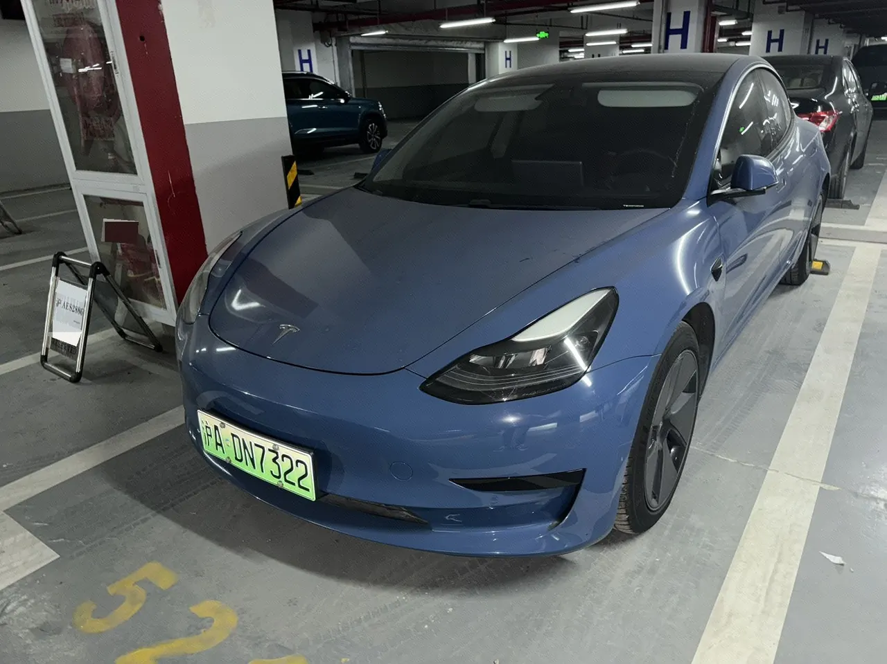 Open image lightbox: Tesla 2021 Model 3 Standard Endurance Rear Drive Upgraded Automatic Gear