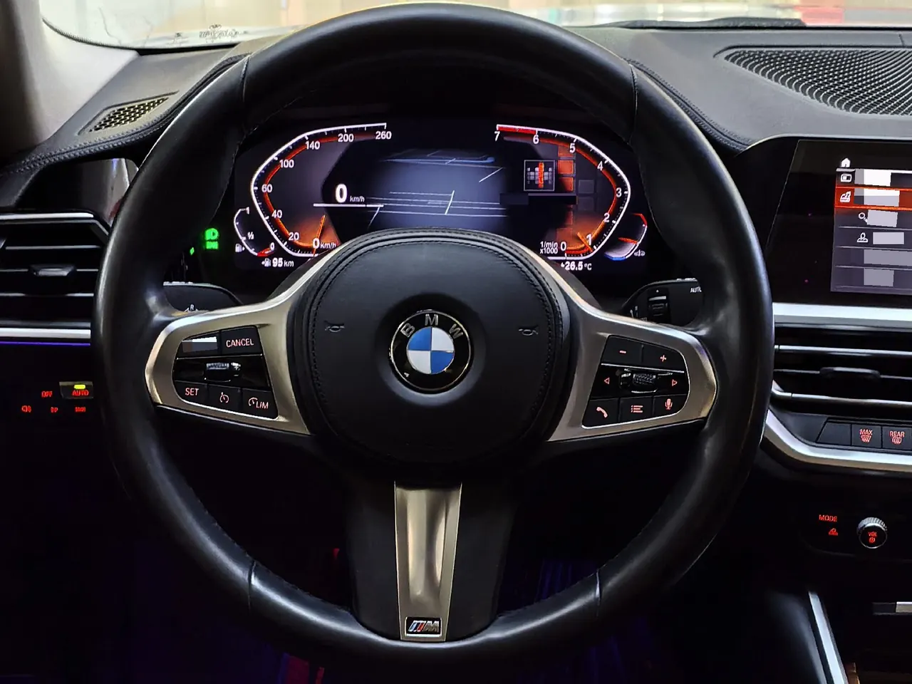 BMW 3 Series 2020 325i 2.0T M Sports Suit Automatic Gear 5