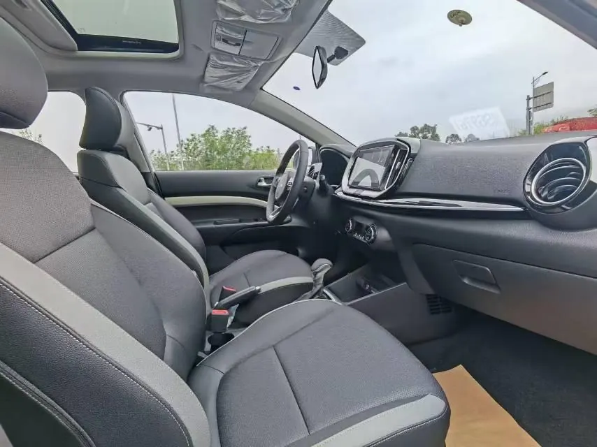 Kia 2026 Yi Run 1.4 Stepless Sunroof Edition Automatic Gear 5