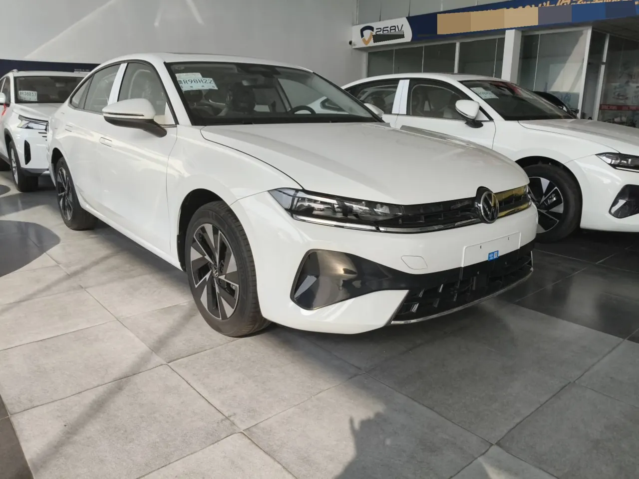 Volkswagen 2026 Sagittarius L 1.5TSI 300TSI Elite Automatic 2