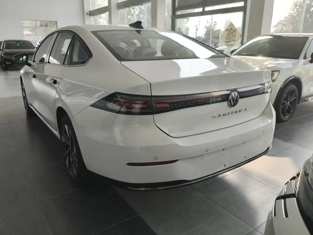 Volkswagen 2026 Sagittarius L 1.5TSI 300TSI Elite Automatic 6