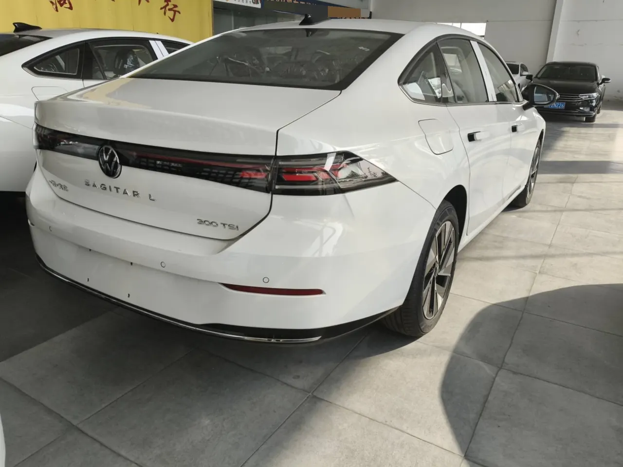 Volkswagen 2026 Sagittarius L 1.5TSI 300TSI Elite Automatic 7