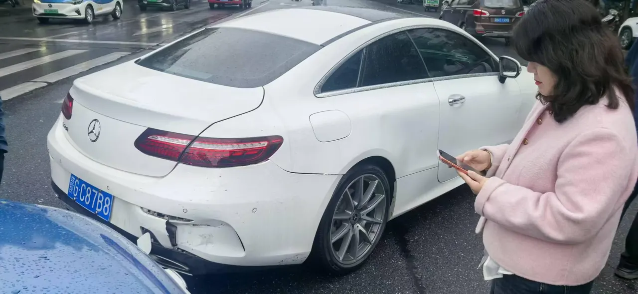 Mercedes Benz Class E (Imported) 2020 E 260 Coupe 48V 1.5T Automatic Gear 5