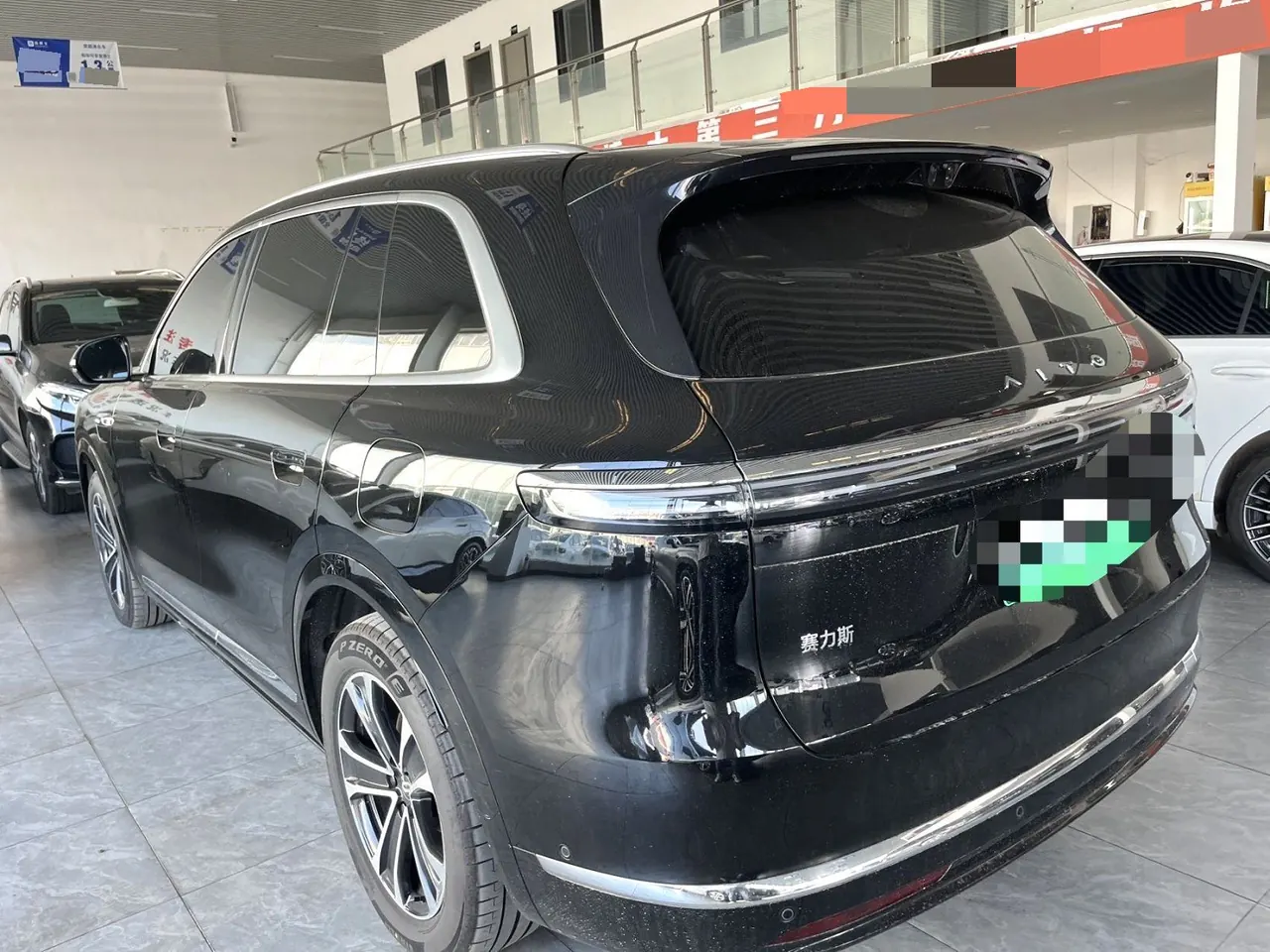 AITO 2026 AITO M7 extended range Ultra 4-wheel drive version 6 seats (192-line laser Radar) automatic gear 7