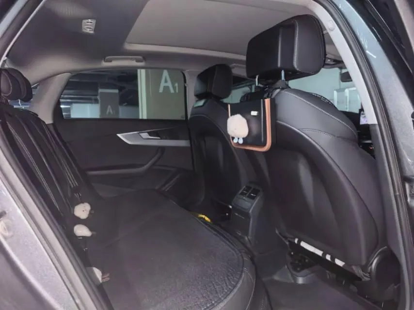 Audi 2020 A4L 2.0TFSI 40TFSI Fashion Dynamic Automatic 6