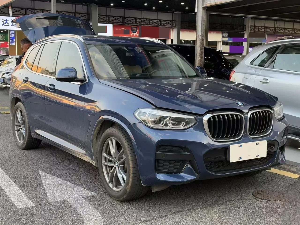 BMW 2020 X3 xDrive28i 2.0T M sports suit automatic gear 2