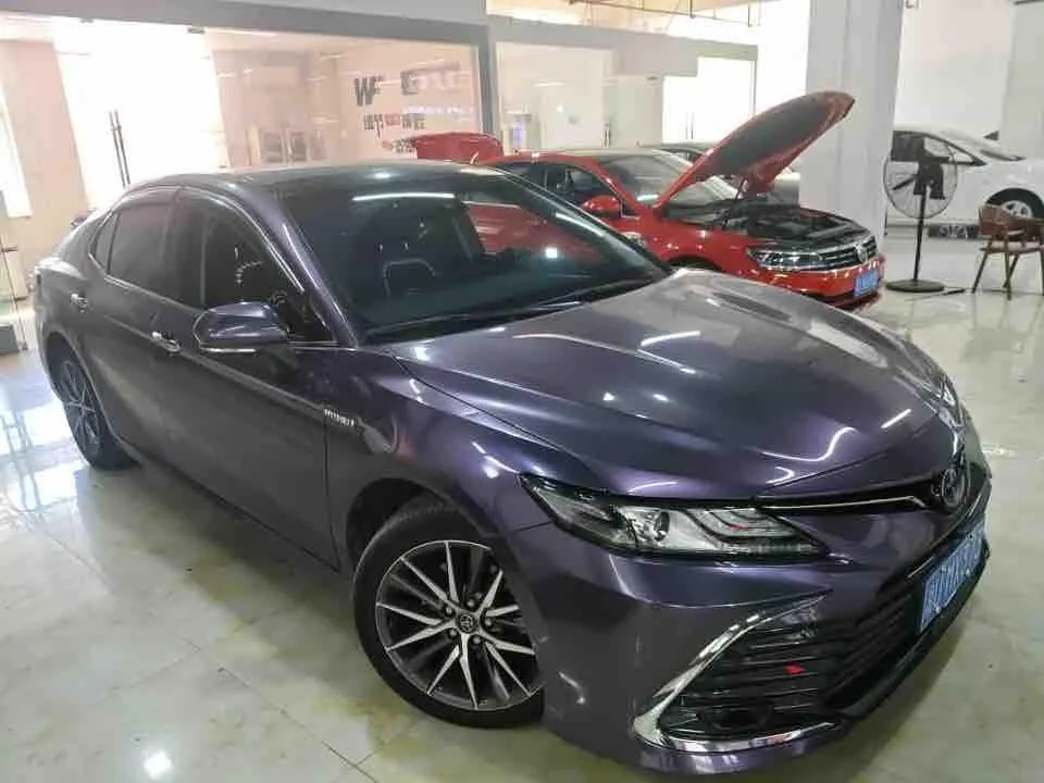 Toyota 2021 Camry Dual Engine 2.5HG Stepless Deluxe Automatic Gear 3