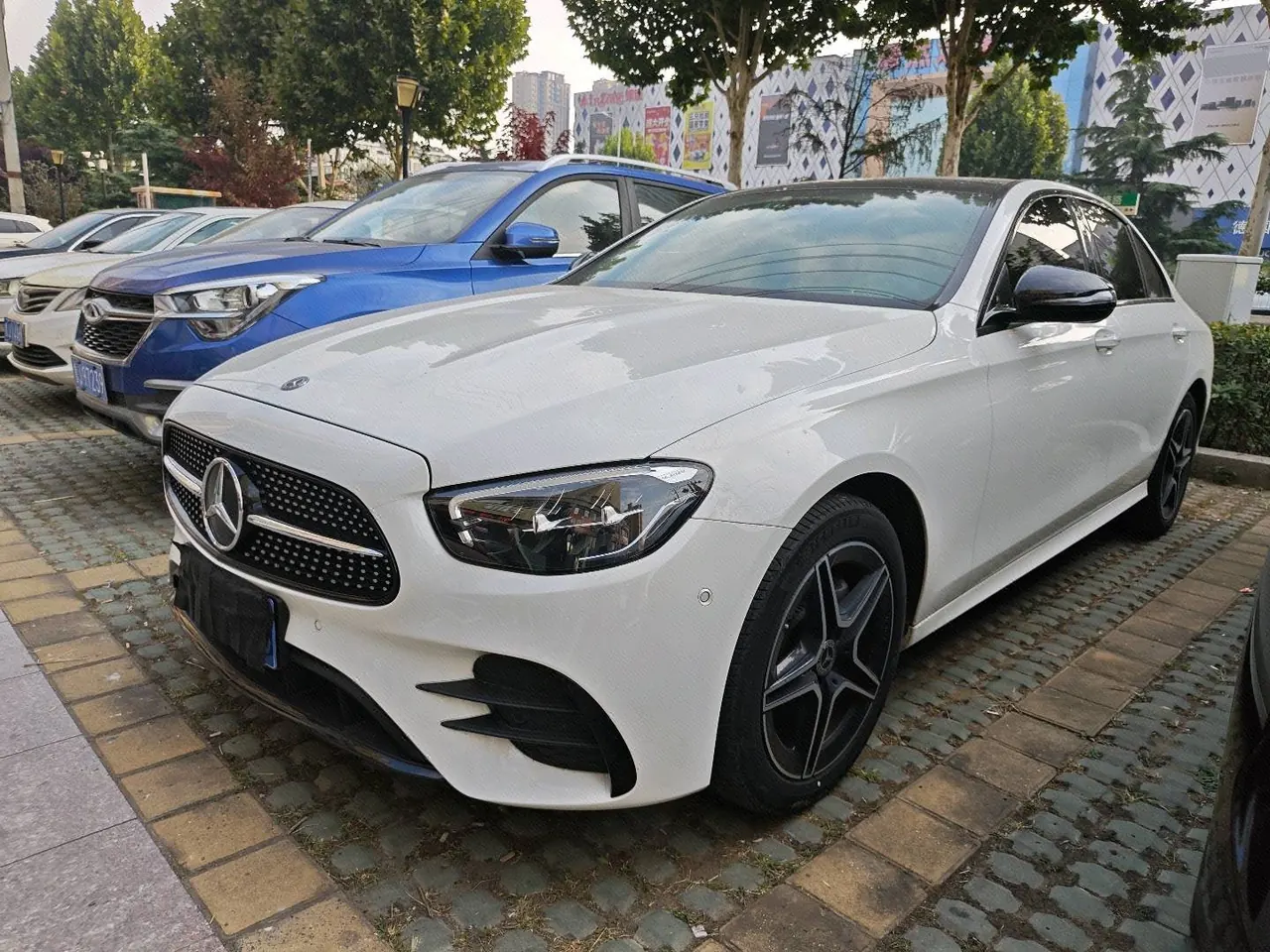 Открыть галерею: Mercedes Benz E-Class (Imported) 2021 E 260 2.0T Fashion Sports Edition (Modified) Automatic Gear