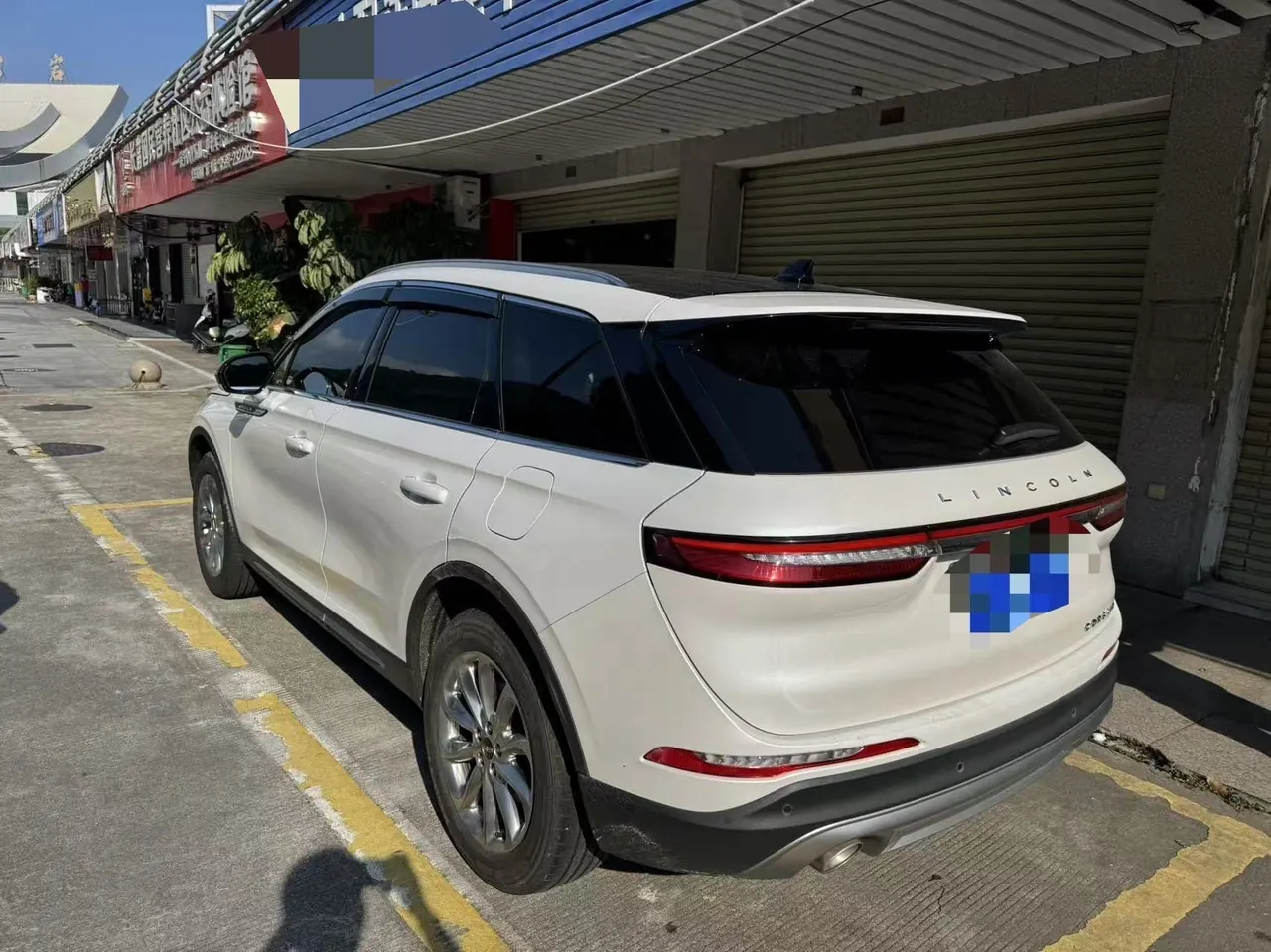 Lincoln 2021 adventurer 2.0T two-wheel drive Zunyue version automatic gear 3