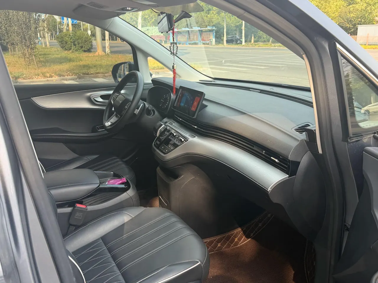 Roewe 2021 iMAX8 2.0TGI 400TGI Ultimate Automatic Gear 7