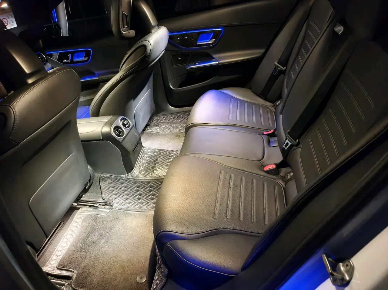 Mercedes Benz Class C 2022 C 200 L 48V 1.5T Sports Edition (Modified) Automatic Gear 4