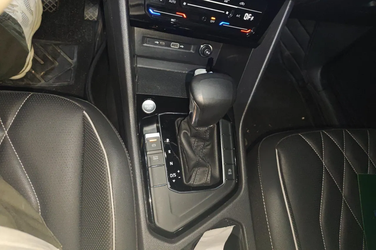 Volkswagen 2022 Tiguan L 2.0TSI 330TSI Two-Drive Smart Edition Automatic Gear 11