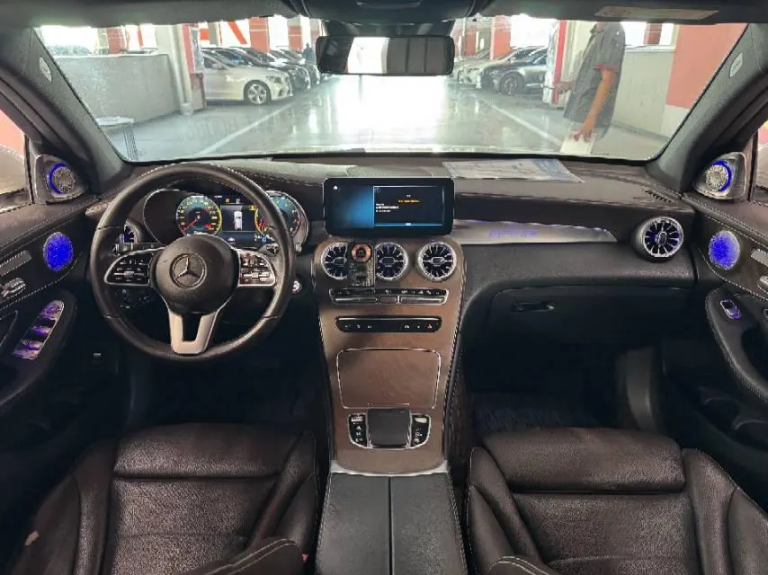 Mercedes Benz 2020 GLC 300 L 4MATIC 2.0T Dynamic Automatic 5