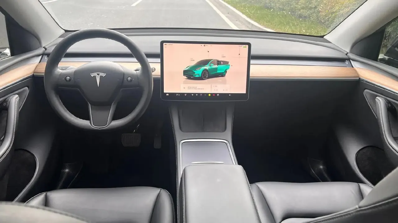 Tesla 2022 Model Y rear-wheel drive version (facelift) automatic gear 8
