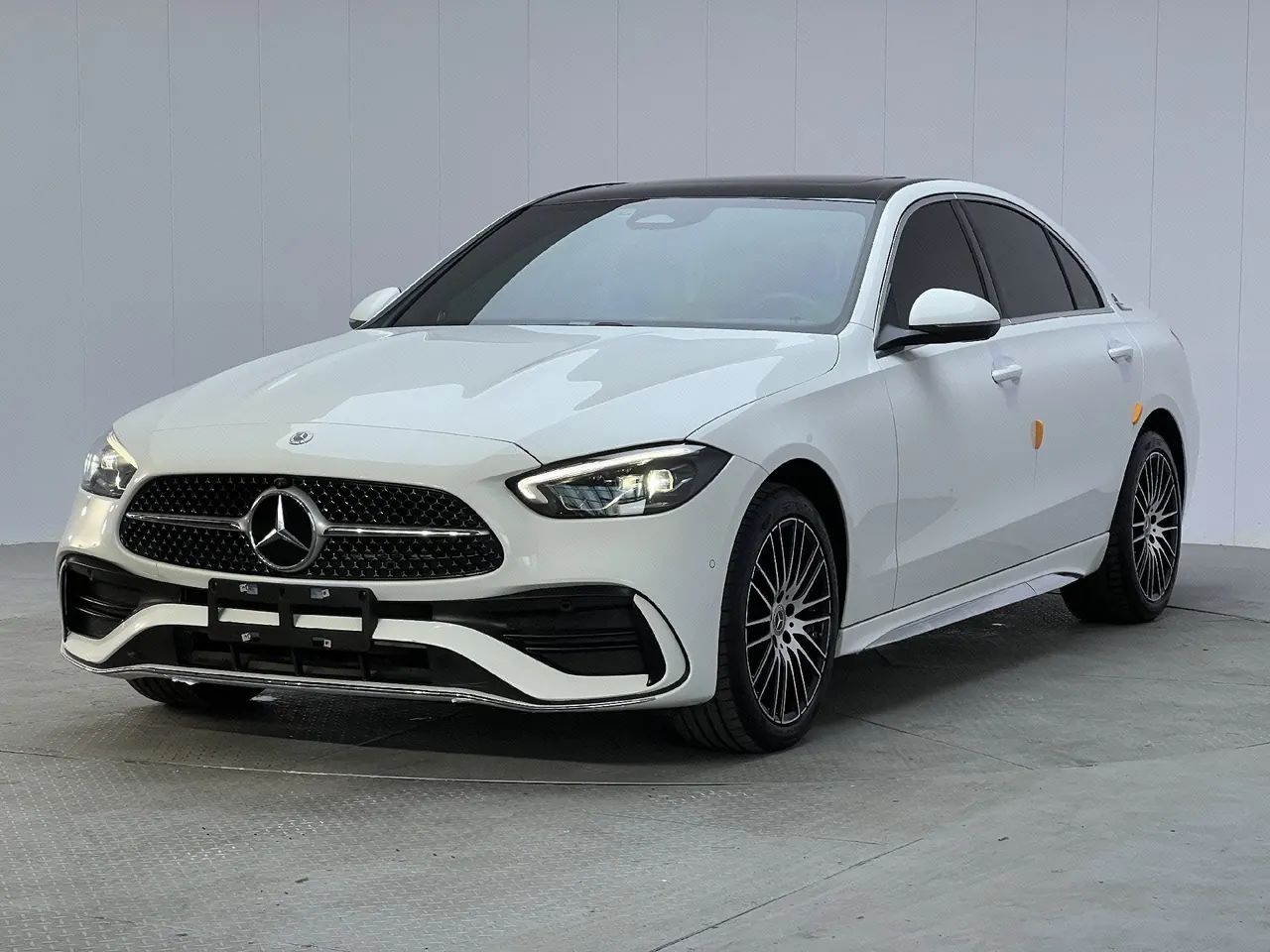 打开图片灯箱:Mercedes Benz Class C 2024 C 200 L 48V 1.5T Sports Edition (Modified) Automatic Gear