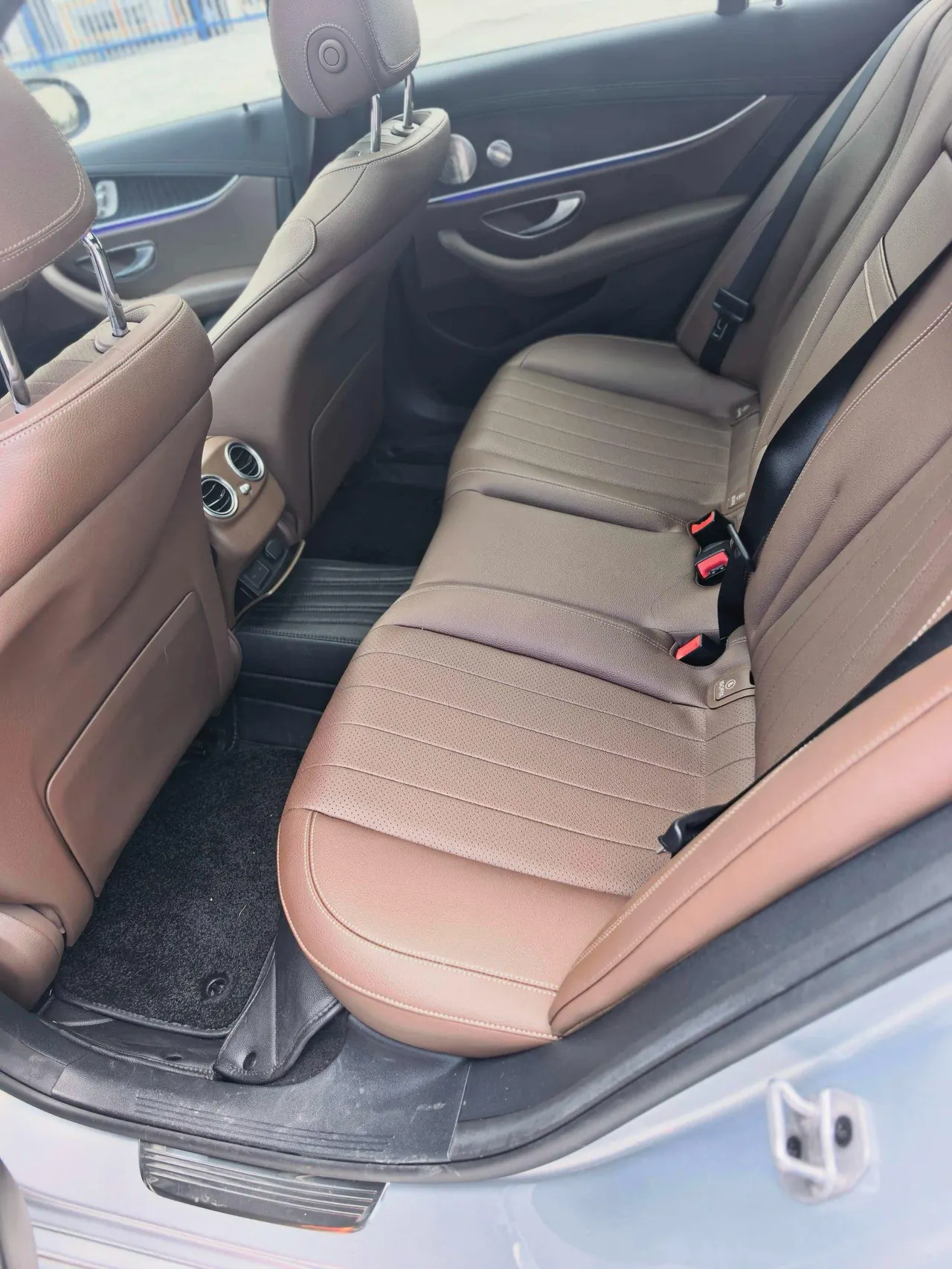 Mercedes Benz E-Class (Imported) 2022 E 300 2.0T Fashion Sports Automatic Gear 4