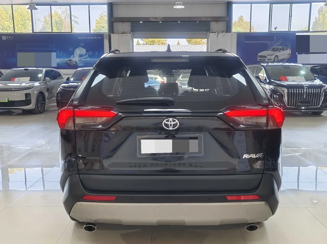 Toyota 2023 RAV4 Rongbo 2.0 Stepless Two-Drive Fashion Plus Edition Automatic Gear 8