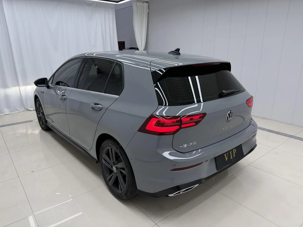 Volkswagen 2021 Golf 8 R-Line 1.4TSI 280TSI Automatic 4