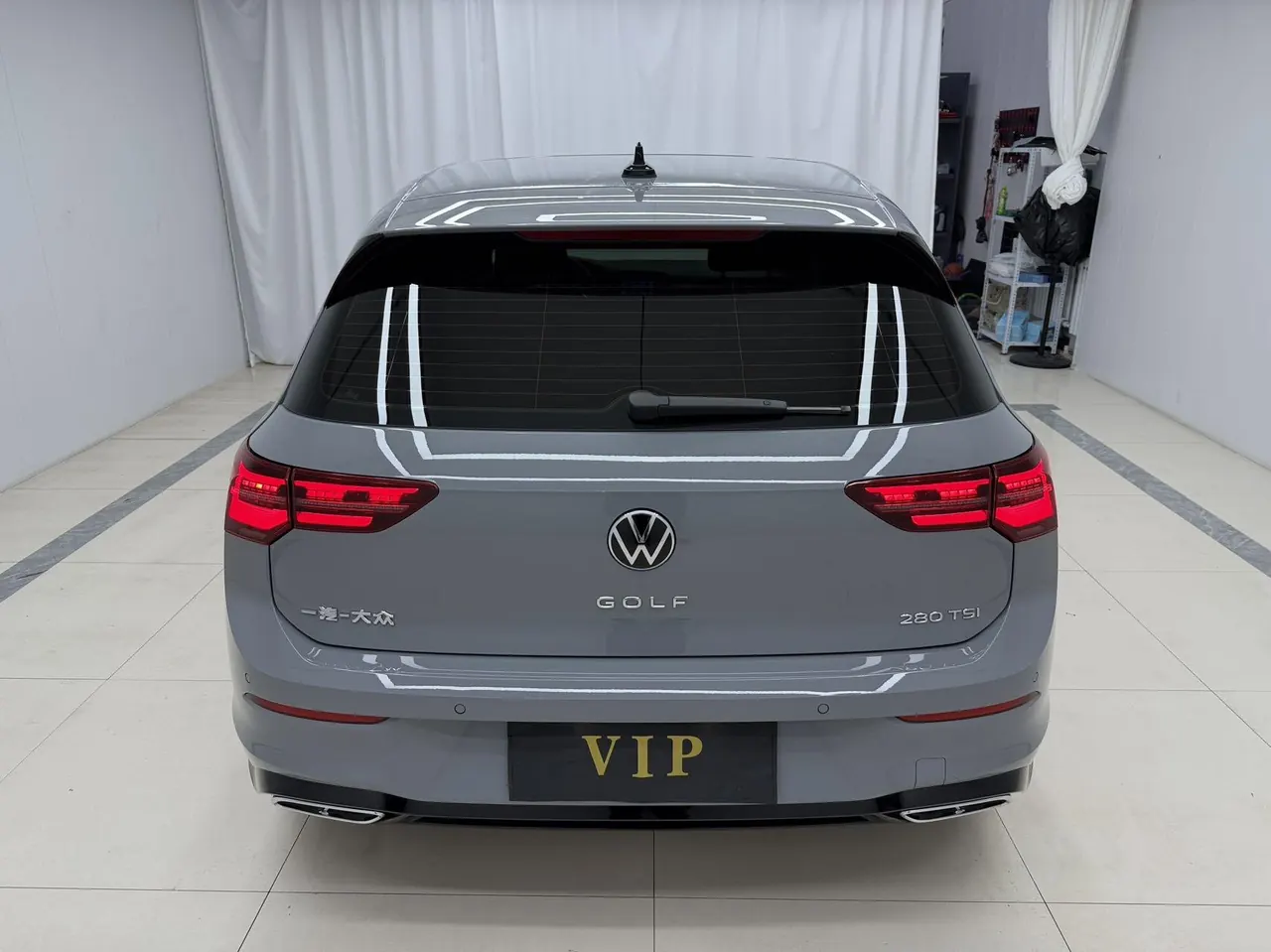 Volkswagen 2021 Golf 8 R-Line 1.4TSI 280TSI Automatic 5