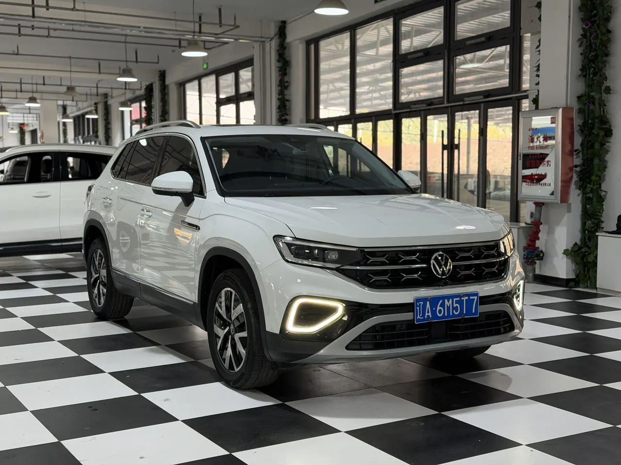 Volkswagen 2023 Tanyue 1.4TSI 280TSI Two-Drive Luxury Plus Advanced Edition Automatic Gear 3