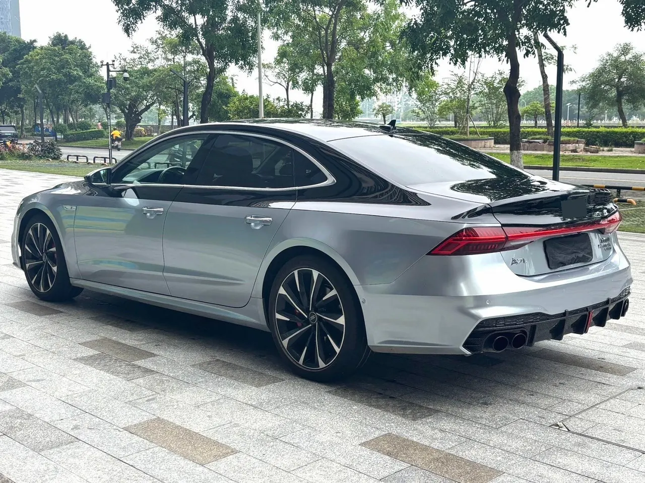 Audi 2022 A7L 48V 3.0TFSI 55TFSI Quattro S-line Zhiyuan Crystal Suit Automatic Gear 6