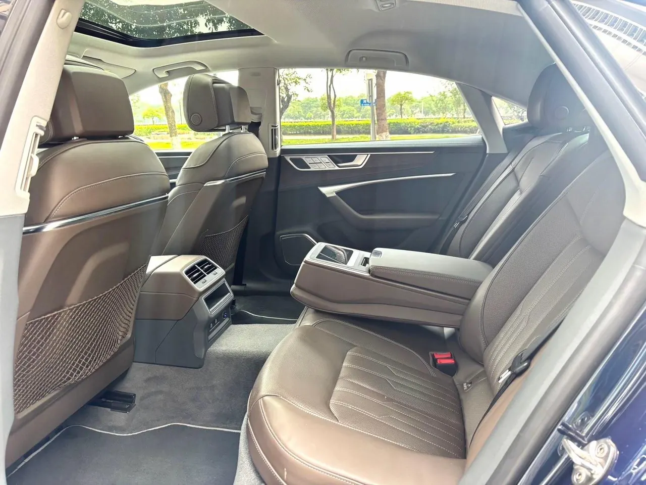 Audi 2022 A7L 48V 3.0TFSI 55TFSI Quattro S-line Zhiyuan Crystal Suit Automatic Gear 8