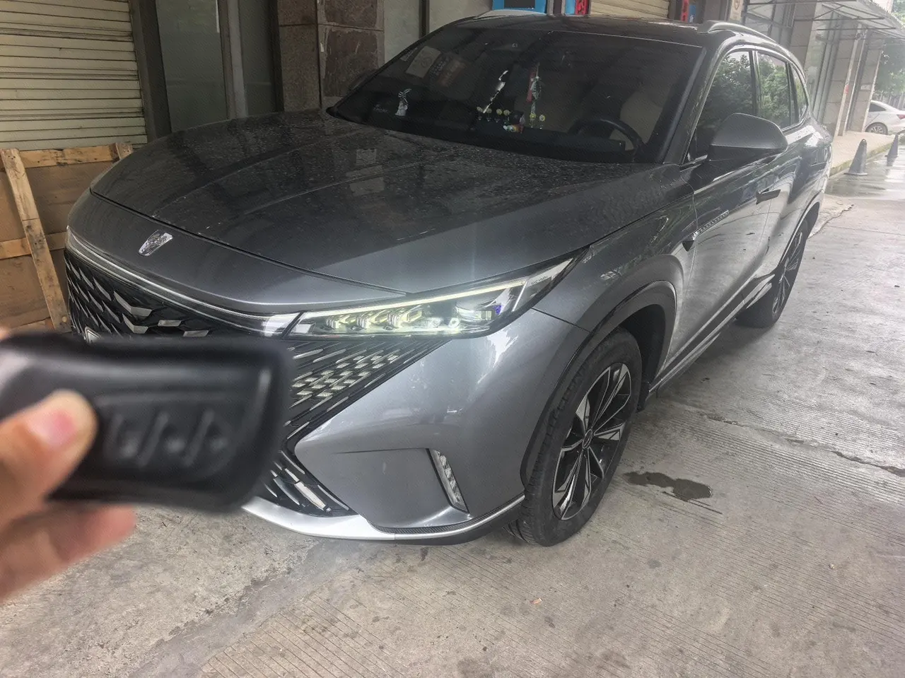 Открыть галерею: Roewe 2023 eRX5 1.5T Super Hybrid Flagship Automatic Gear